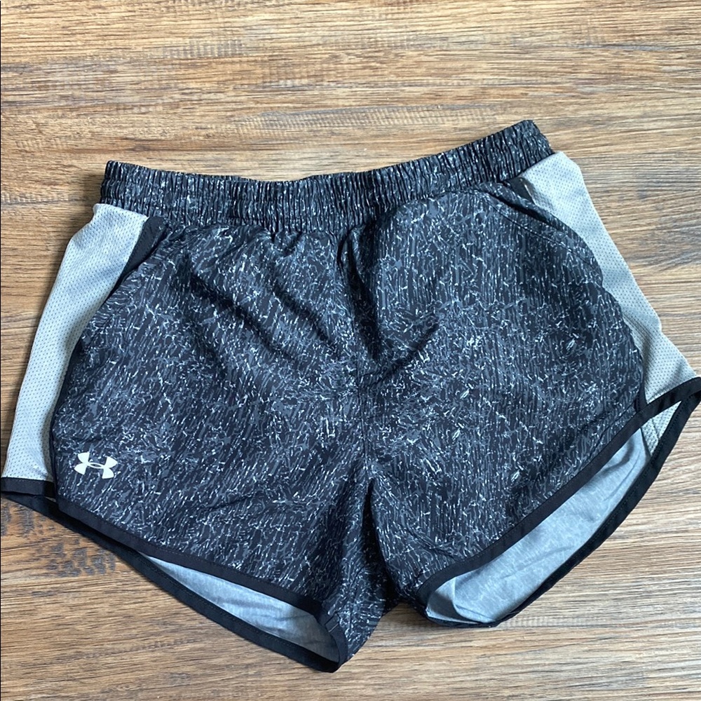 Under Armour Women's Black and Gray Athletic Shorts